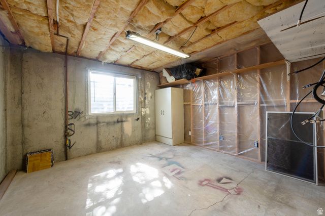 858 N CRIMSON LN, Kaysville, UT 84037