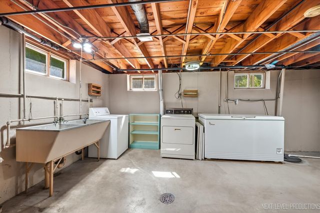 846 N Fifth Avenue, Geneva, IL 60134