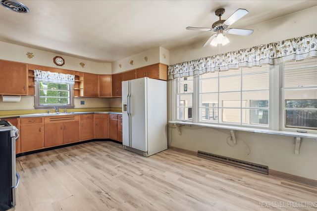 846 N Fifth Avenue, Geneva, IL 60134