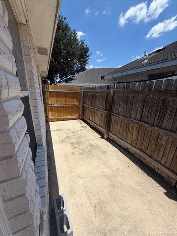 2508 Cervantes Avenue, Edinburg, TX 78541