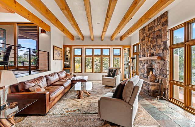 72 Happy Trails, Santa Fe, NM 87505