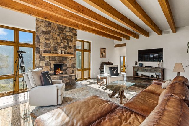 72 Happy Trails, Santa Fe, NM 87505