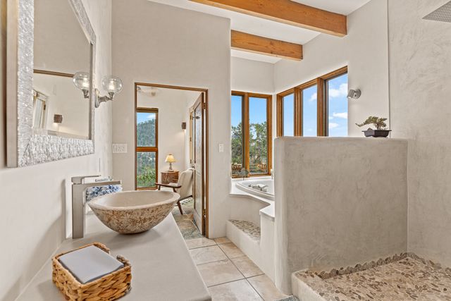 72 Happy Trails, Santa Fe, NM 87505