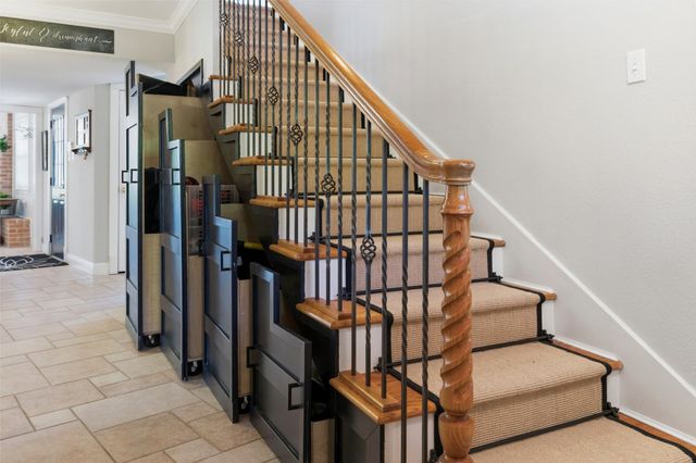 1204 Forrest Drive, Arlington, TX 76012