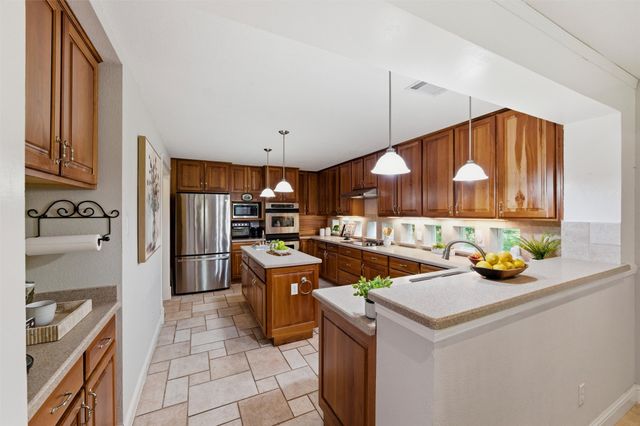 1204 Forrest Drive, Arlington, TX 76012