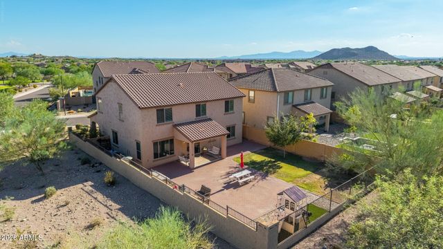 9102 W WHITE FEATHER Lane, Peoria, AZ 85383