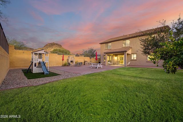 9102 W WHITE FEATHER Lane, Peoria, AZ 85383