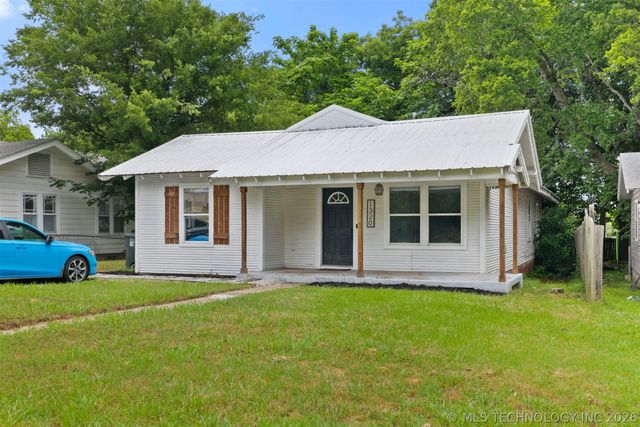 1320 N 4th Avenue, Durant, OK 74701