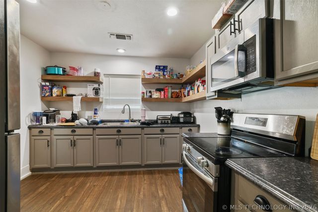 1320 N 4th Avenue, Durant, OK 74701