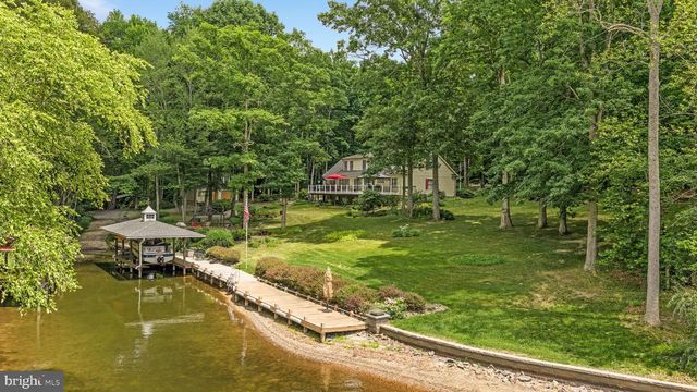11105 WADDELL RD, Bumpass, VA 23024