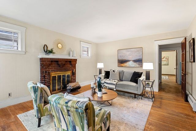 6 Abington Avenue, Peabody, MA 01960