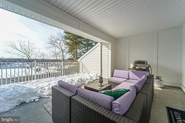 8272 WHITE STAR XING, Pasadena, MD 21122