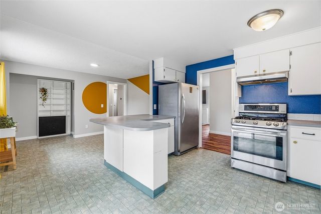 2330 Woburn Street, Bellingham, WA 98229