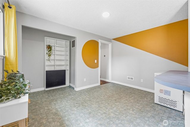 2330 Woburn Street, Bellingham, WA 98229