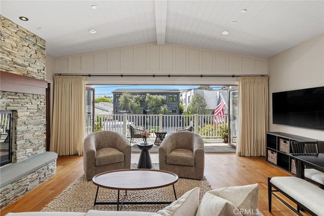 521 24th Place, Hermosa Beach, CA 90254