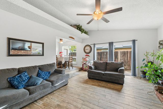 1443 E Palo Alto Avenue, Fresno, CA 93710