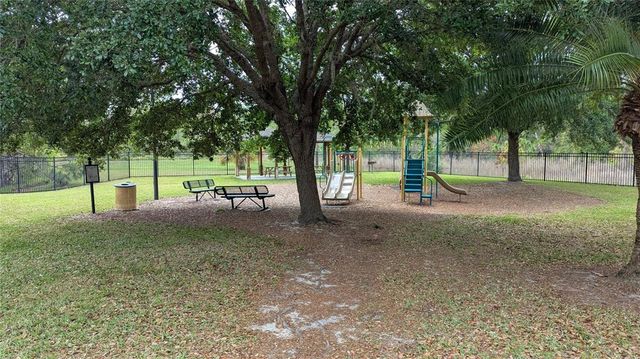 1933 OAK ESTATES DRIVE, Orange City, FL 32763