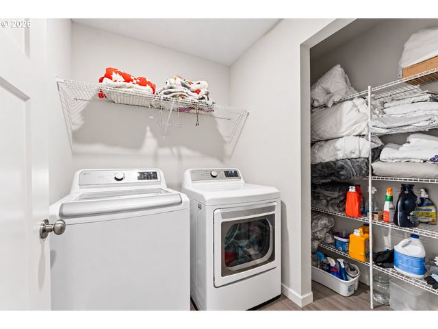 31422 Nw BROOKING St, North Plains, OR 97133