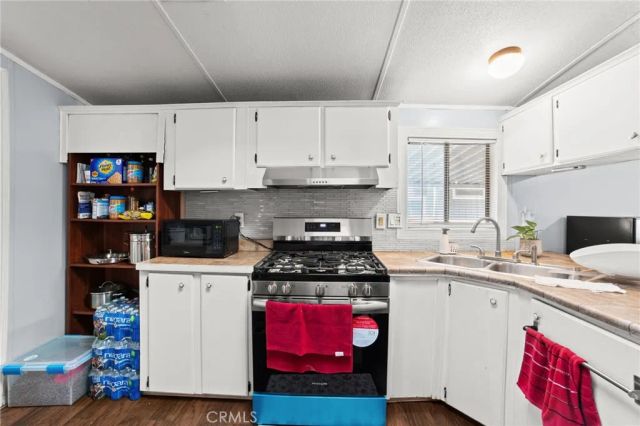 1155 S Riverside 22, Rialto, CA 92376