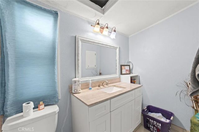 1155 S Riverside 22, Rialto, CA 92376