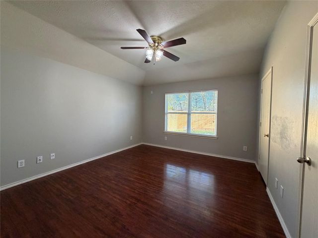 2634 Sockeye Drive, Houston, TX 77045