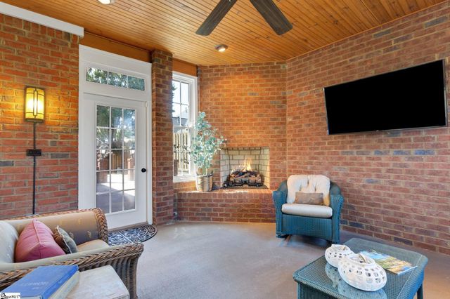 3 Toulouse Place, Greenville, SC 29615