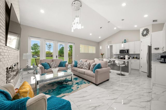 2009 FLOWER TERRACE, Sebring, FL 33875