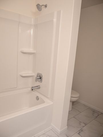 7901 Lost River Road, Horace, ND 58047