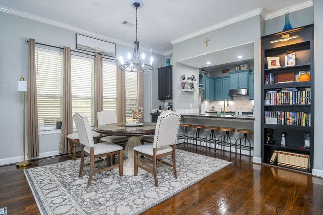 3322 Chenevert Street, Houston, TX 77004