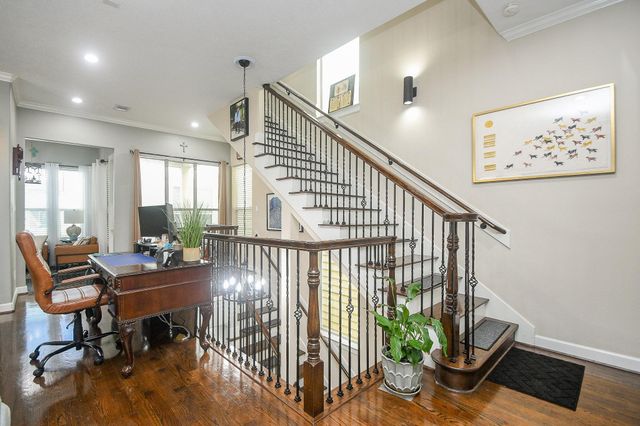 3322 Chenevert Street, Houston, TX 77004