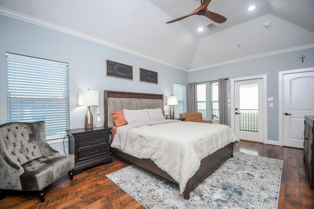 3322 Chenevert Street, Houston, TX 77004