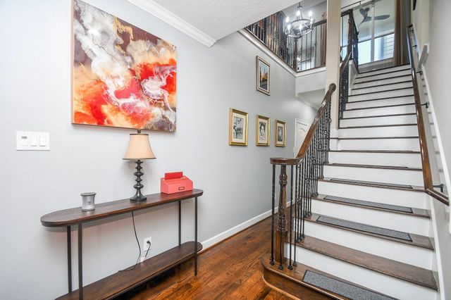 3322 Chenevert Street, Houston, TX 77004