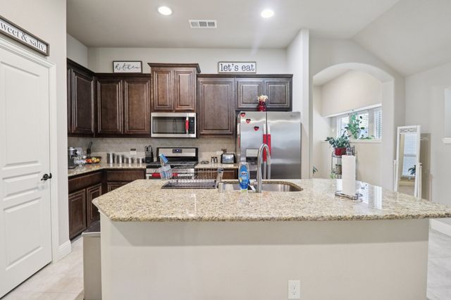 1706 Sandalwood Lane, Anna, TX 75409