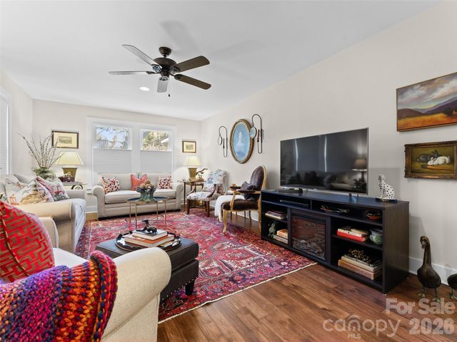 294 S Caldwell Street, Brevard, NC 28712