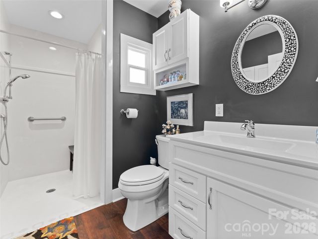 294 S Caldwell Street, Brevard, NC 28712