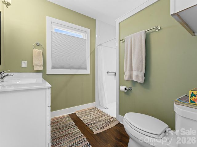 294 S Caldwell Street, Brevard, NC 28712