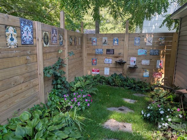 294 S Caldwell Street, Brevard, NC 28712