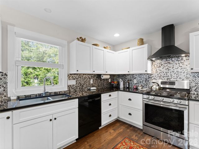 294 S Caldwell Street, Brevard, NC 28712