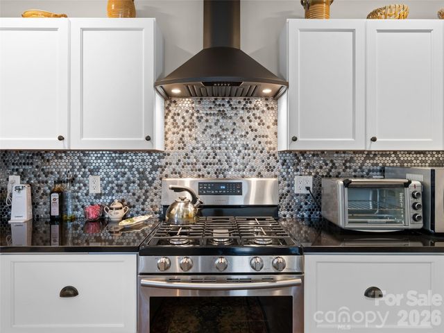 294 S Caldwell Street, Brevard, NC 28712