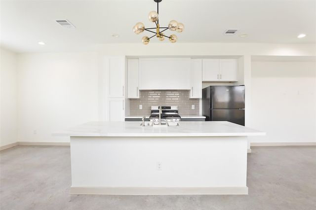 7924 Booker Street A and B, Houston, TX 77028