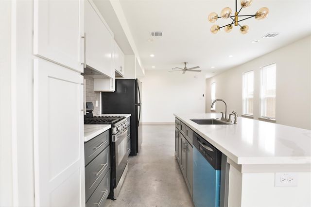 7924 Booker Street A and B, Houston, TX 77028