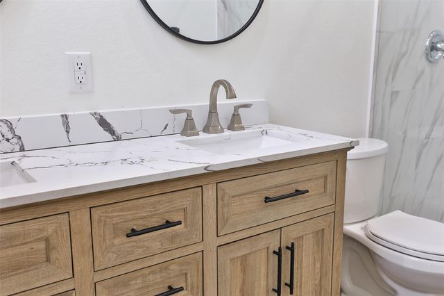 7924 Booker Street A and B, Houston, TX 77028