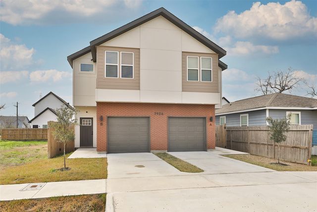 7924 Booker Street A and B, Houston, TX 77028