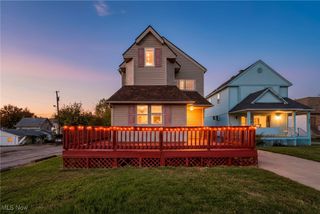 524 Cleveland Street, Elyria, OH 44035