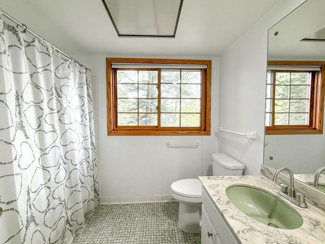 1081 Cedarwood Drive, Woodbury, MN 55125