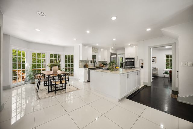 1001 Sarasota Circle, Dallas, TX 75223