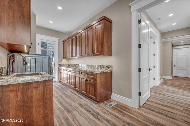 6145 Triple Crown Drive, Reno, NV 89511