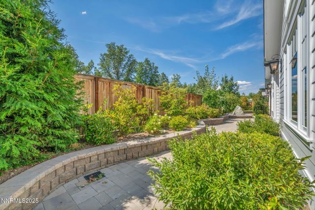 6145 Triple Crown Drive, Reno, NV 89511