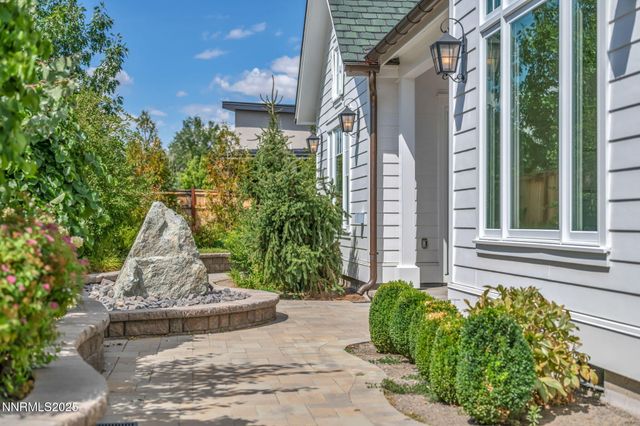 6145 Triple Crown Drive, Reno, NV 89511