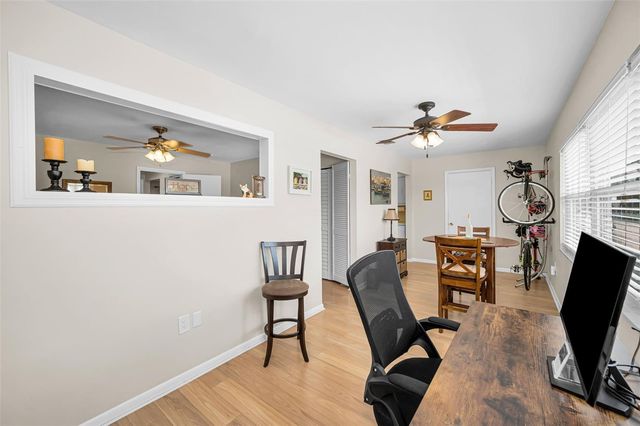 5227 81ST LANE N 22, St Petersburg, FL 33709